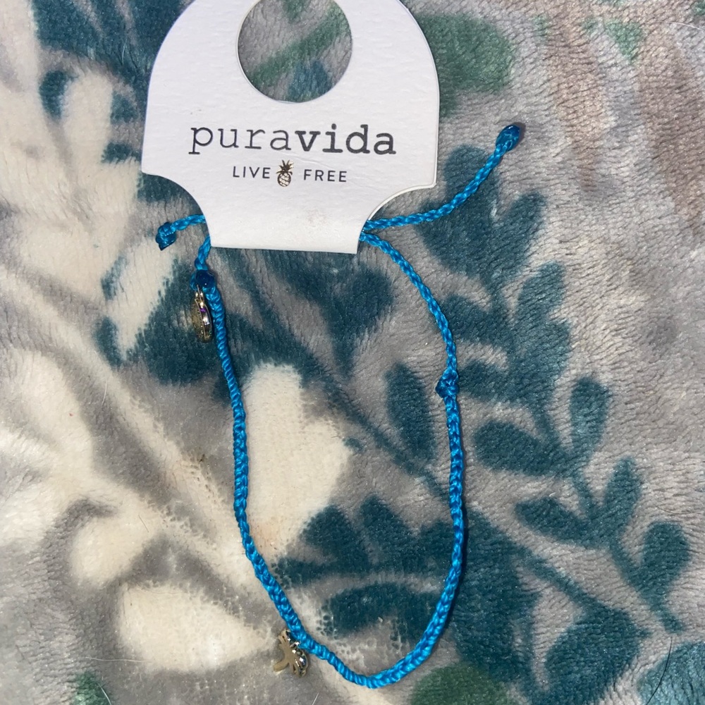 Bracelets - Picture 9 of 9